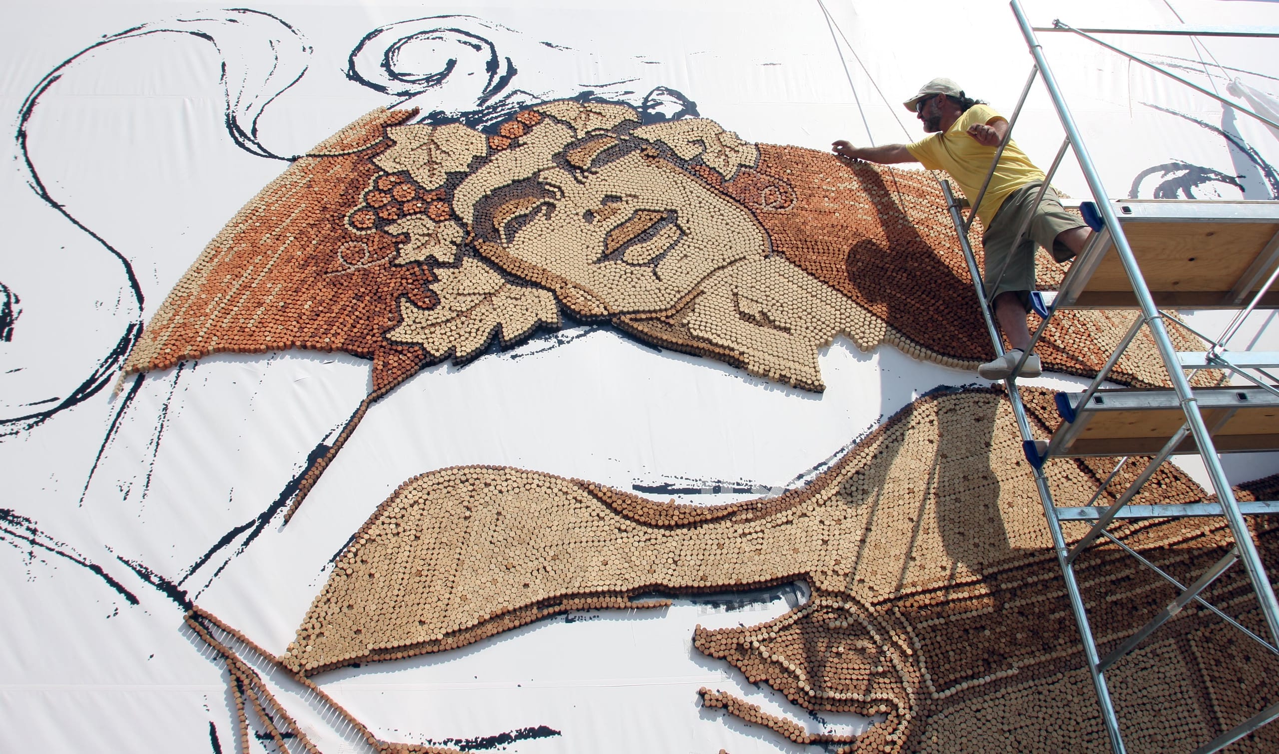 Process: Mediterranean cork mosaic
